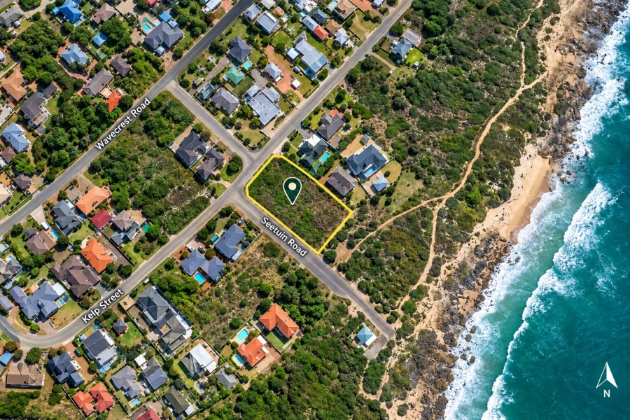 Commercial Property for Sale in Wavecrest Eastern Cape